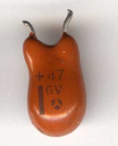 Конденсатор танталовый или Германиевый  + 47 6V